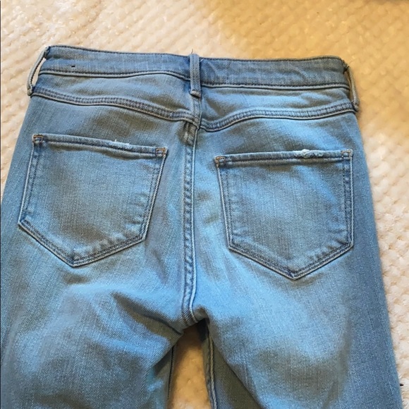 Skinny Abercrombie light torn jeans - Picture 3 of 3